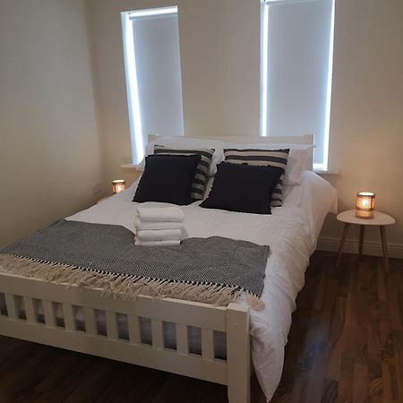 Spacious And Warm 2 Bedroom Apartment Sleeps Up To 5 Athy Extérieur photo