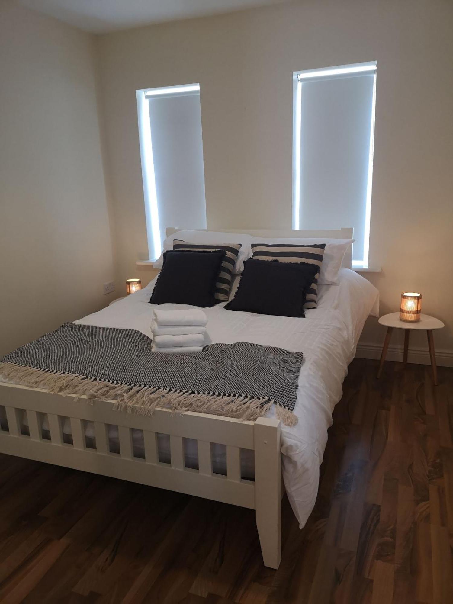 Spacious And Warm 2 Bedroom Apartment Sleeps Up To 5 Athy Extérieur photo